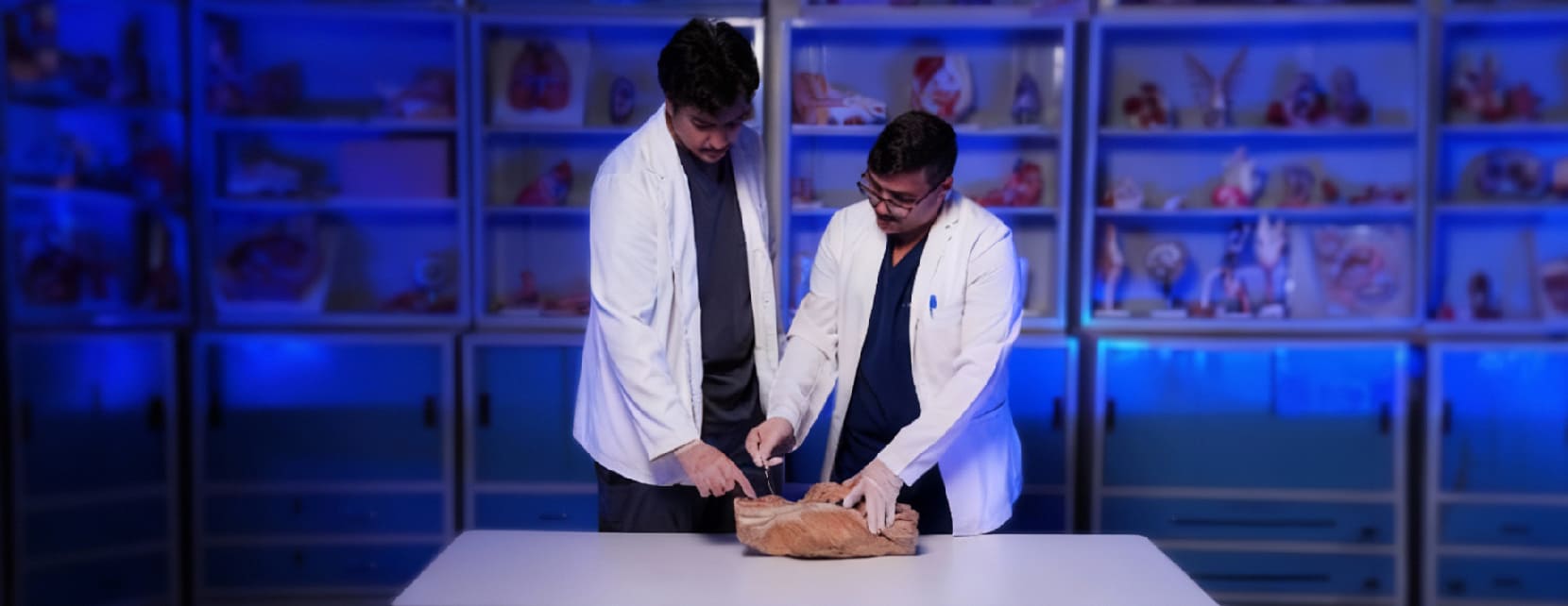 جامعة رائدة 
