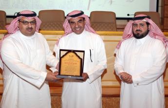 Rector Sponsors the Academic Accreditation Celebration of the Engineering College