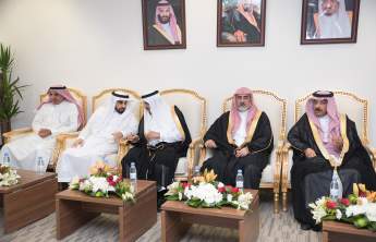 تكريم جامعة الأمير سطام بن عبدالعزيز لإسهامها في تأسيس منصة شمس