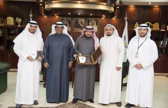 College of Business Administration Hands the Annual Report to Rector  