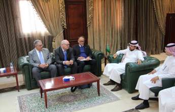 Rector Meets an Academic Delegation from AHPGS