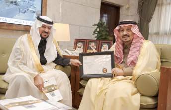 أمير منطقة الرياض يستقبل وفد من جامعة الأمير سطام